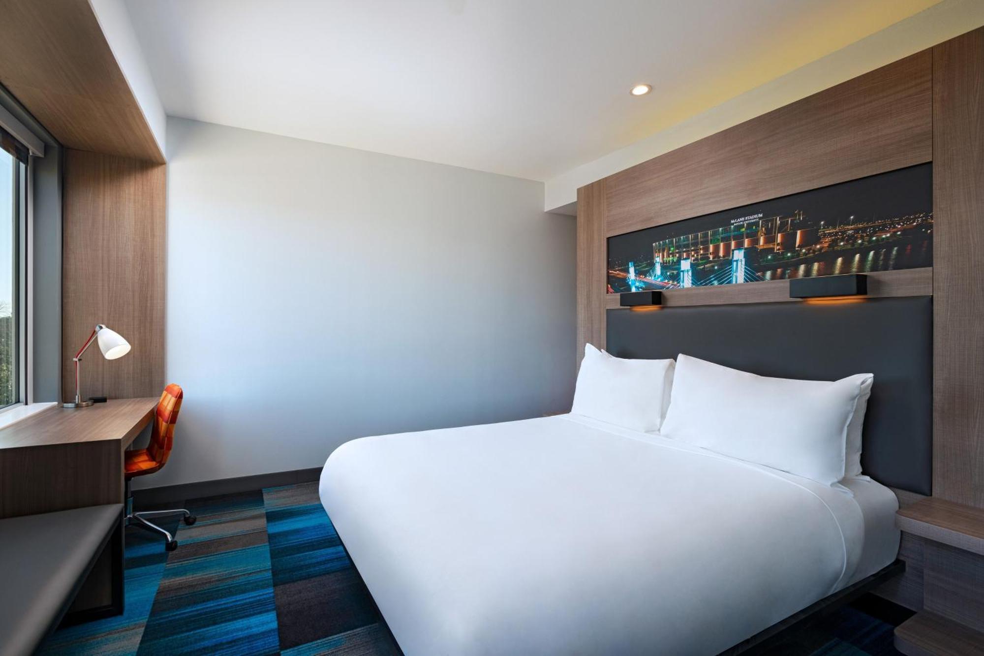 Aloft Waco Downtown Hotel Bagian luar foto